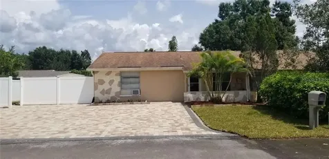 8903 Briar Hollow Court Tampa FL 33634