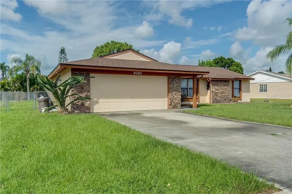 9292 Mooring Circle Fort Myers FL 33967