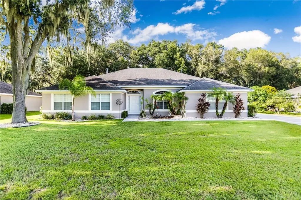 2873 Blackwater Oaks Drive Mulberry FL 33860