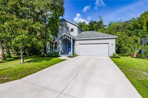 822 Hammockwood Court Sarasota FL 34232