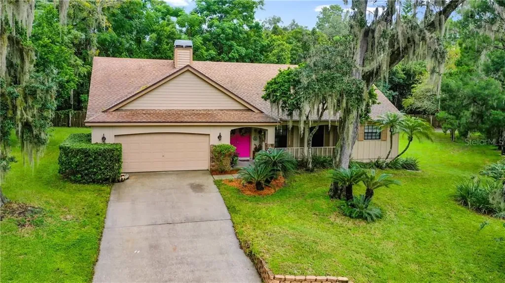 585 Channel Court Palm Harbor FL 34684