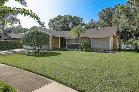 3307 Foxridge Circle Tampa FL 33618