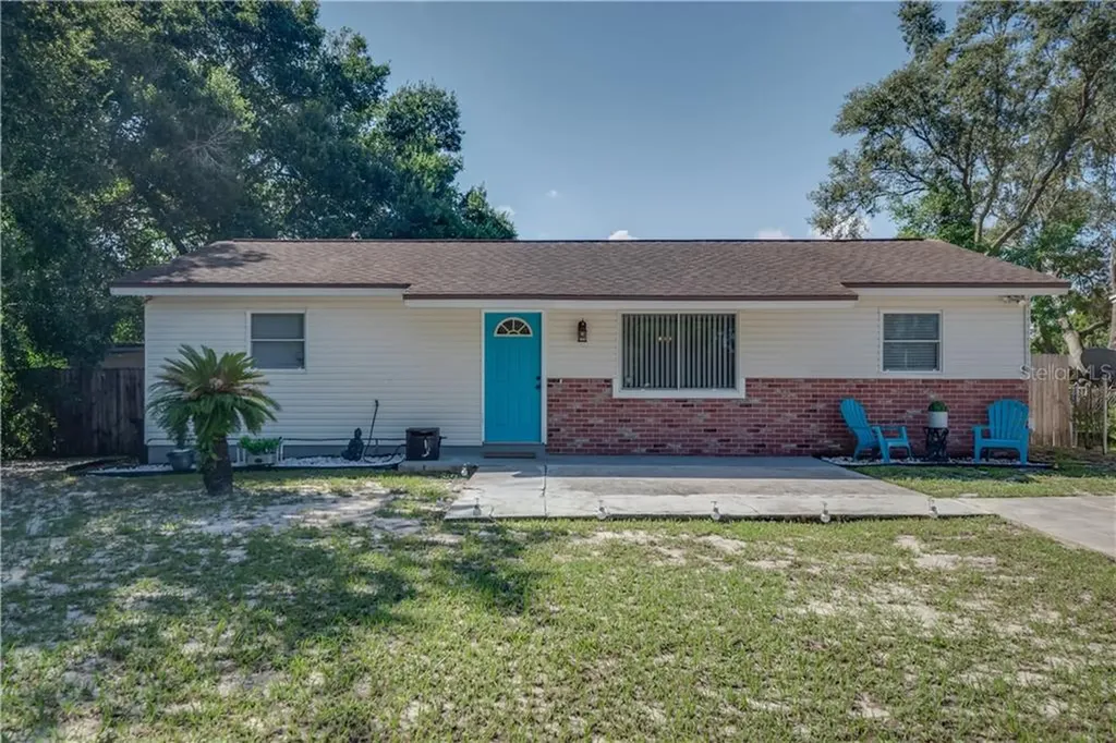 180 Lazy Circle Casselberry FL 32707