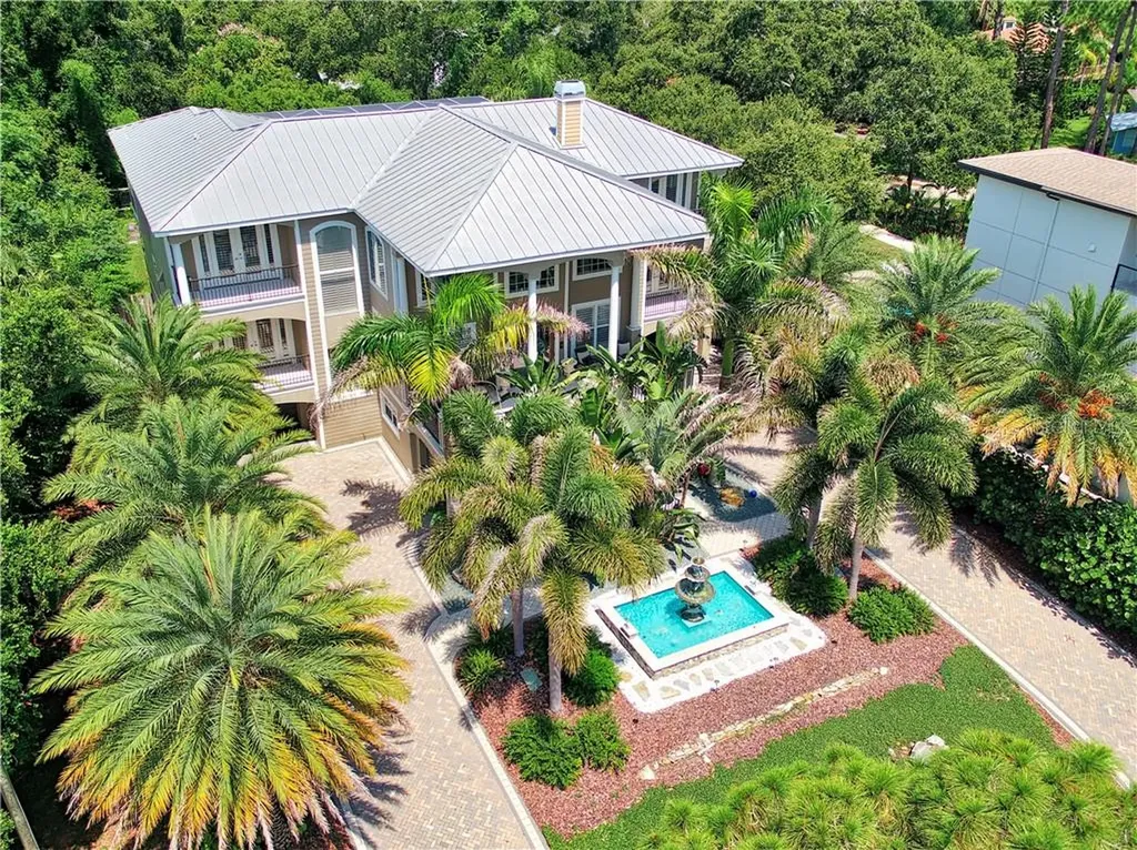 1303 N Bayshore Drive Safety Harbor FL 34695