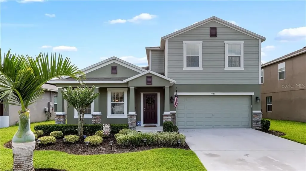 4943 Grassy Knoll Drive Tavares FL 32778