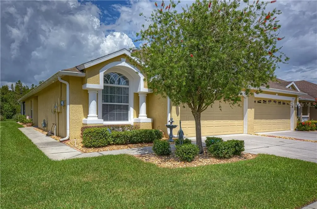 31825 Larkenheath Drive Wesley Chapel FL 33543