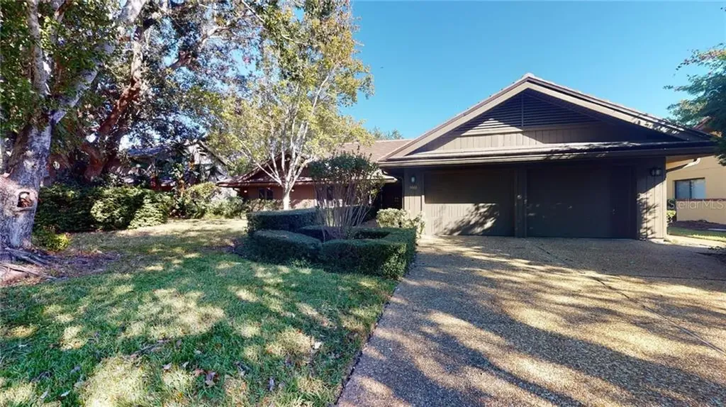 1661 Pine Harrier Circle Sarasota FL 34231