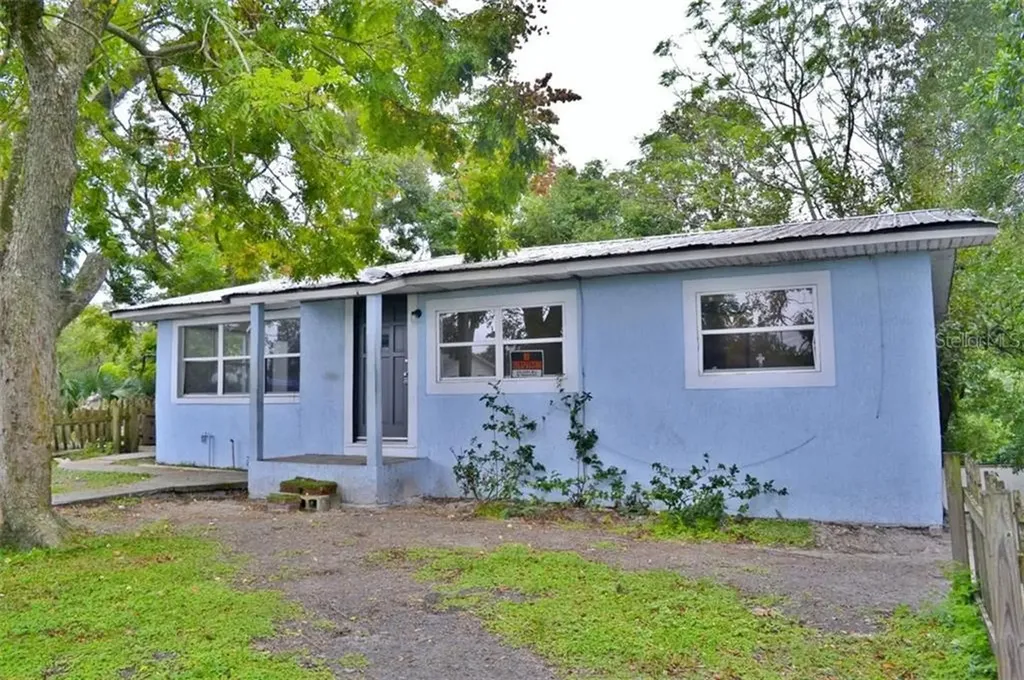 906 S Florida Avenue Deland FL 32720