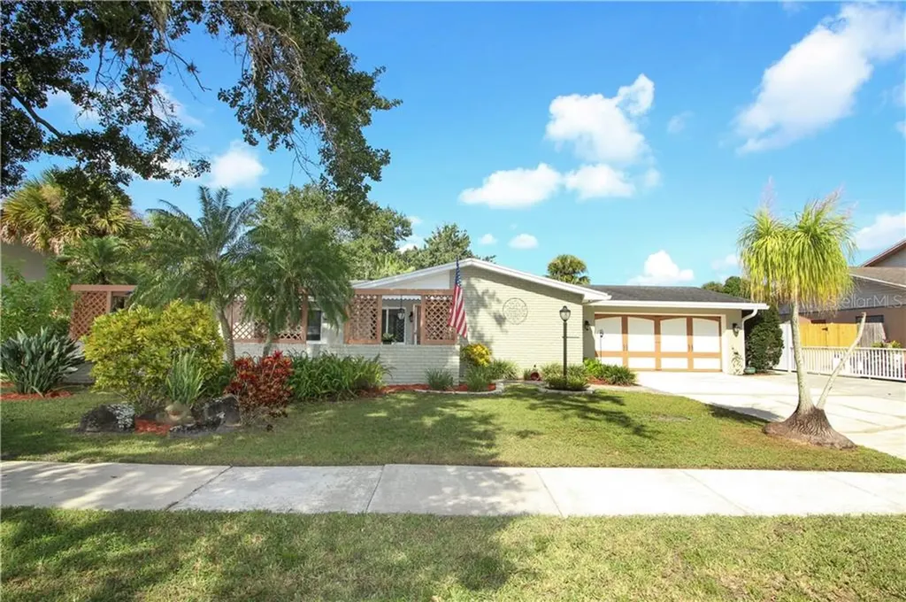 444 S Deerwood Avenue Orlando FL 32825