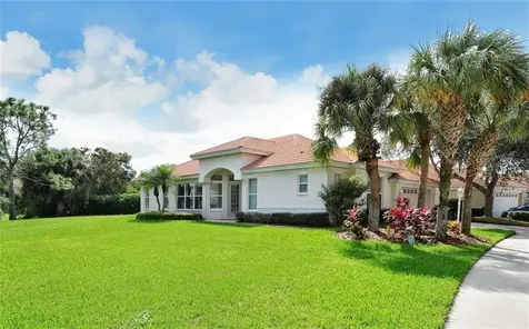 5071 Hanging Moss Lane Sarasota FL 34238