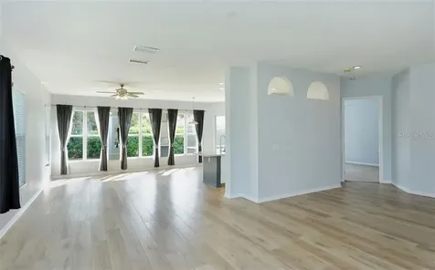 5071 Hanging Moss Lane Sarasota FL 34238