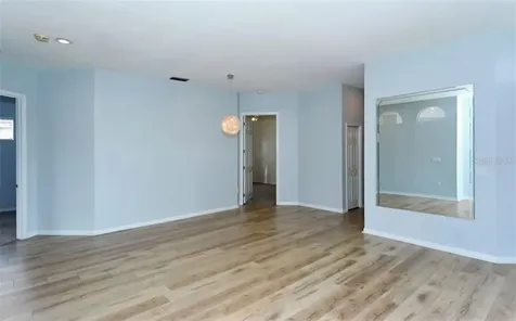 5071 Hanging Moss Lane Sarasota FL 34238