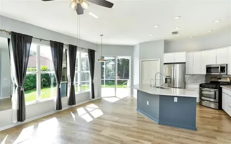 5071 Hanging Moss Lane Sarasota FL 34238