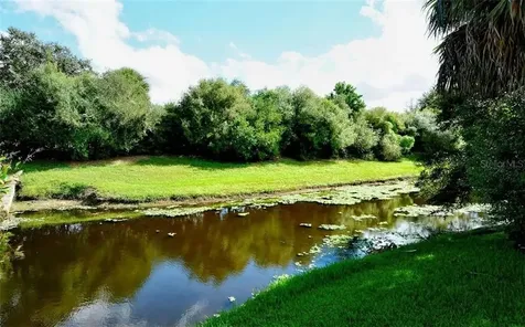 5071 Hanging Moss Lane Sarasota FL 34238