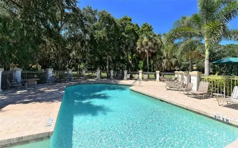 5071 Hanging Moss Lane Sarasota FL 34238