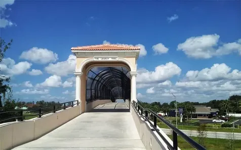 5071 Hanging Moss Lane Sarasota FL 34238
