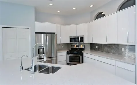 5071 Hanging Moss Lane Sarasota FL 34238