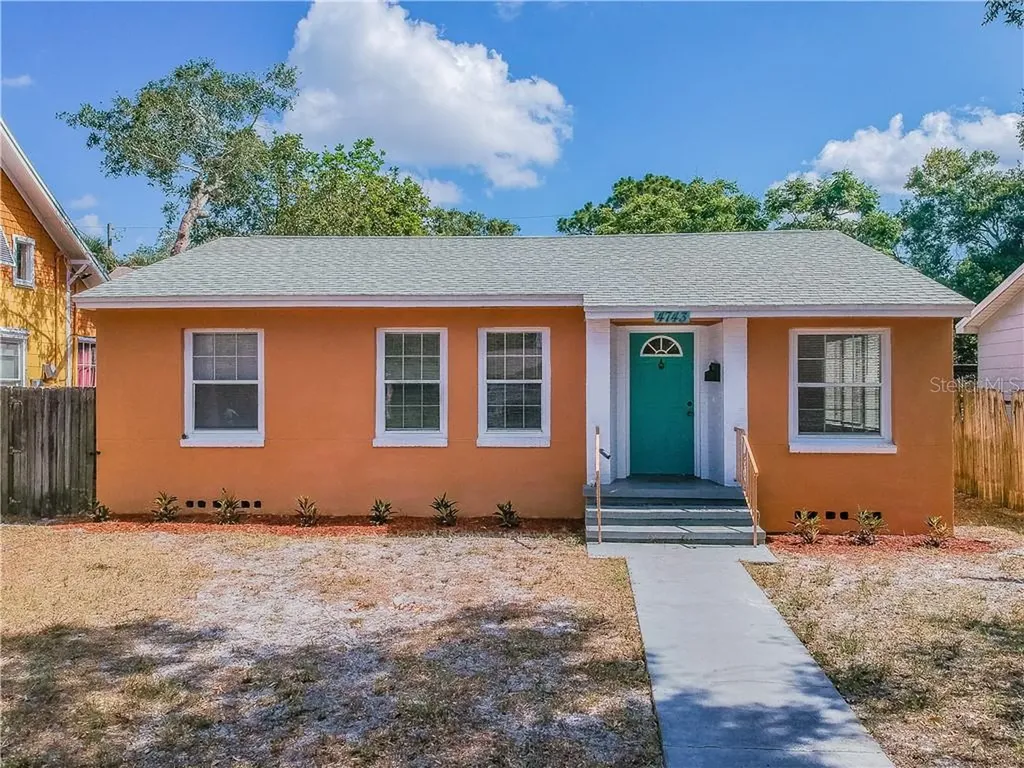 4743 2nd Avenue N St Petersburg FL 33713