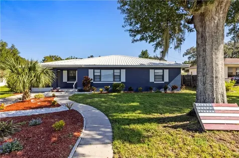 847 N Lakeshore Boulevard Lake Wales FL 33853