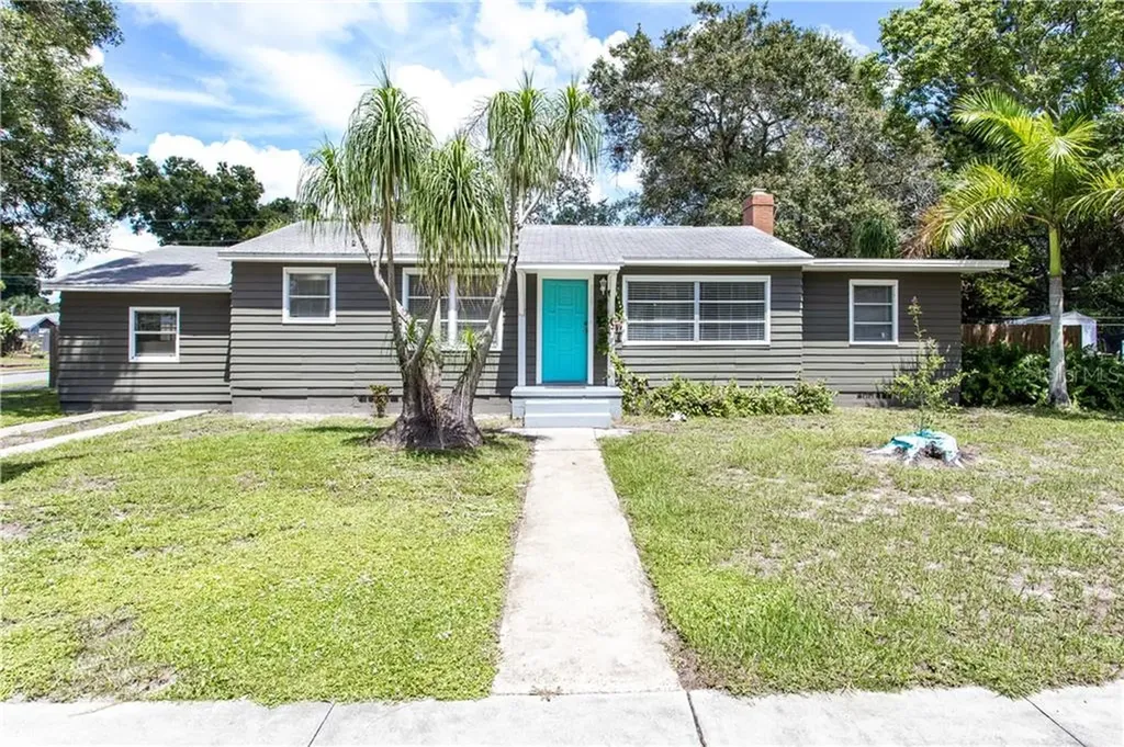 5325 20th Avenue S Gulfport FL 33707