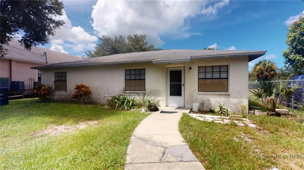 1012 N Madison Avenue Clearwater FL 33755