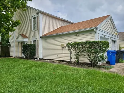 12318 Villager Court Tampa FL 33625