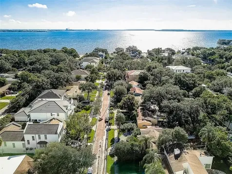 2914 W Alline Avenue Tampa FL 33611