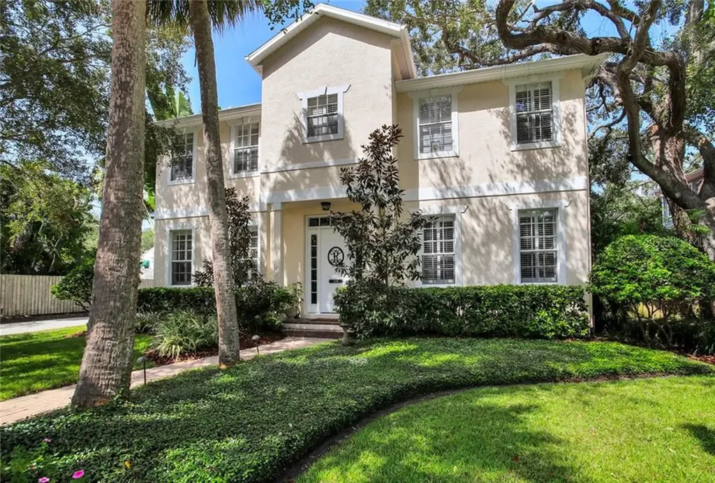 5231 S Jules Verne Court Tampa FL 33611