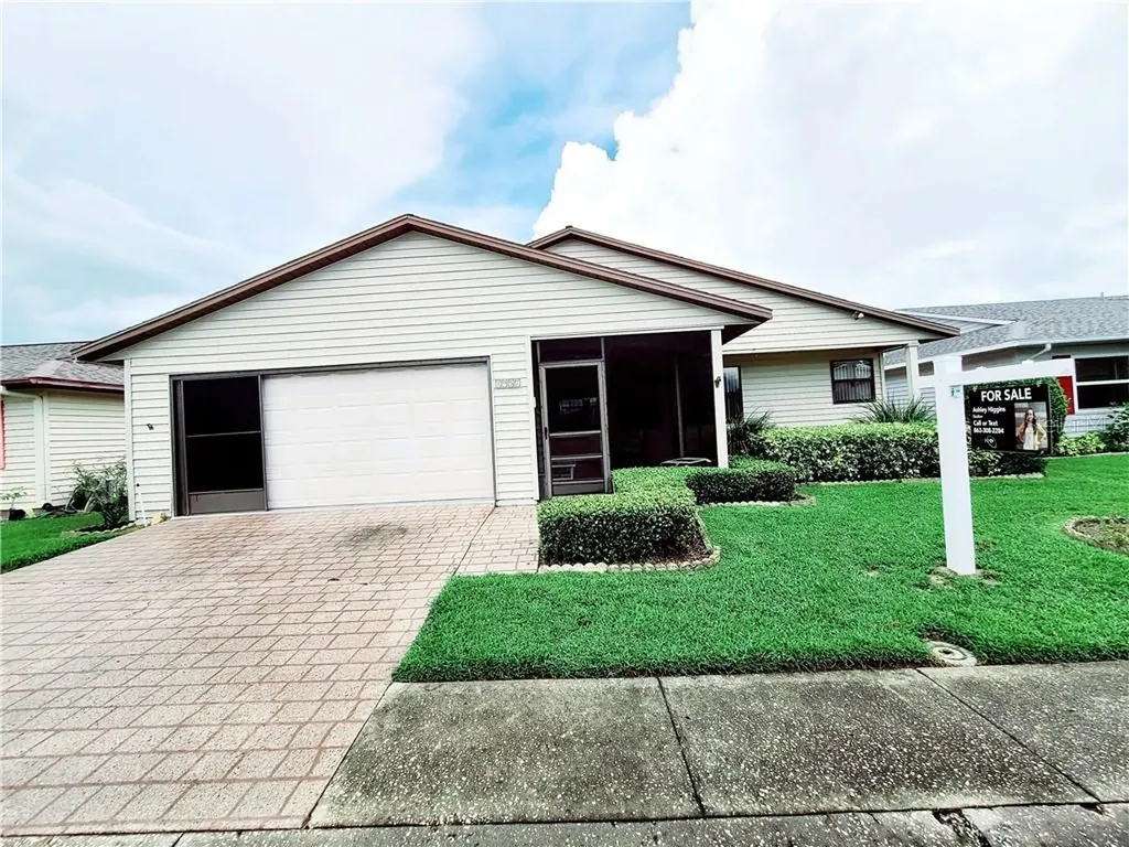 1957 Prairie Dunes Circle N Lakeland FL 33810