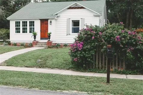 445 N Kentucky Avenue Deland FL 32724