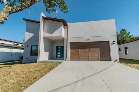 8615 N Greenwood Avenue Tampa FL 33617