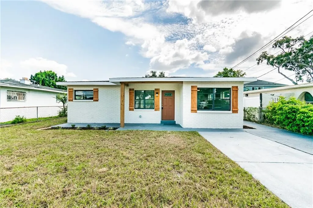 3926 W Cass Street Tampa FL 33609