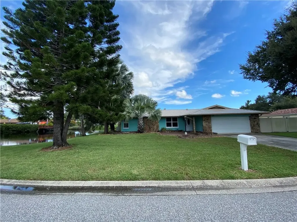 5308 18th Avenue Drive W Bradenton FL 34209