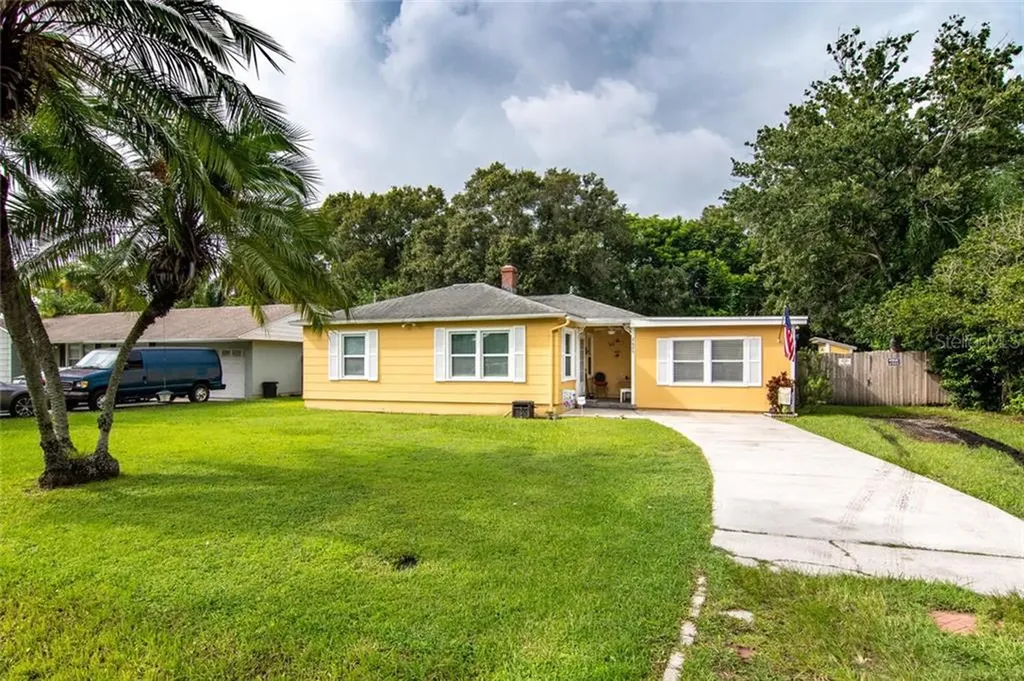 2625 47th Avenue N St Petersburg FL 33714