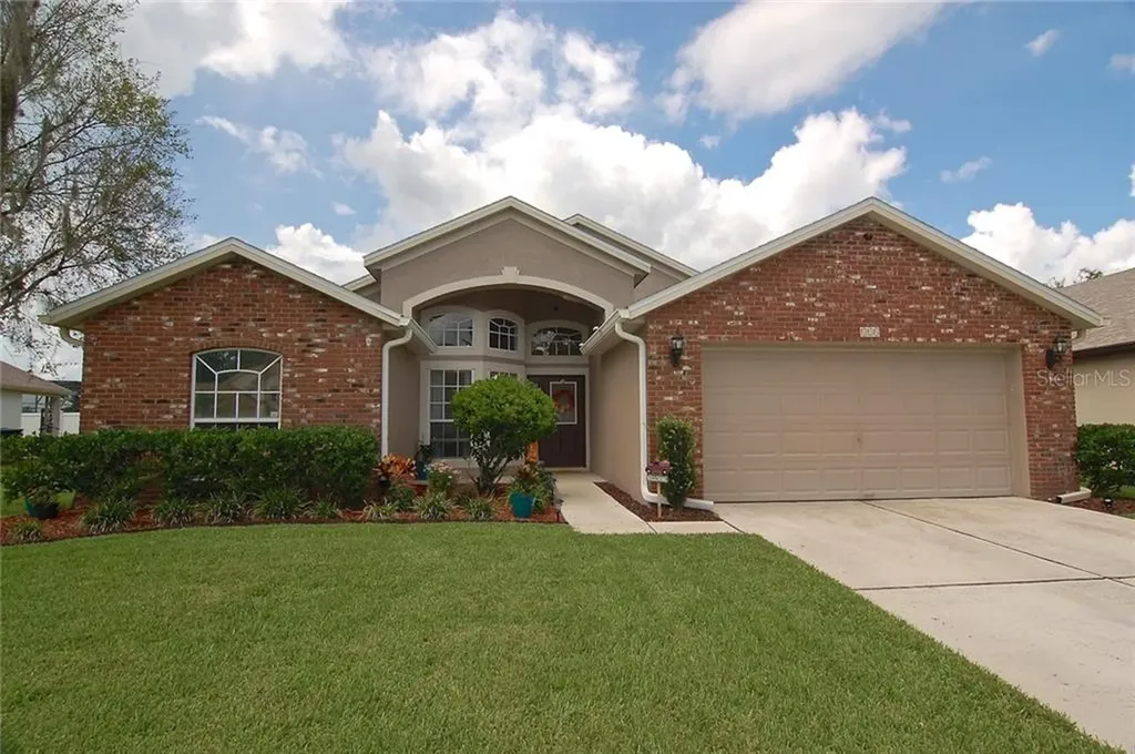 528 Canary Island Court Orlando FL 32828