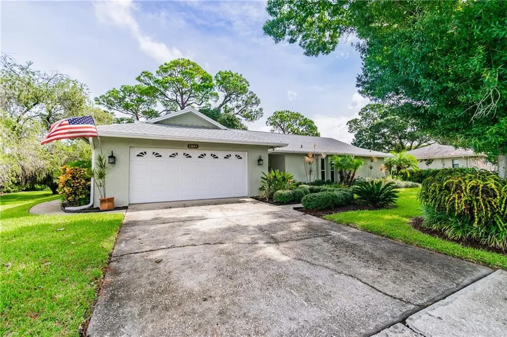 13845 Whisperwood Drive Clearwater FL 33762