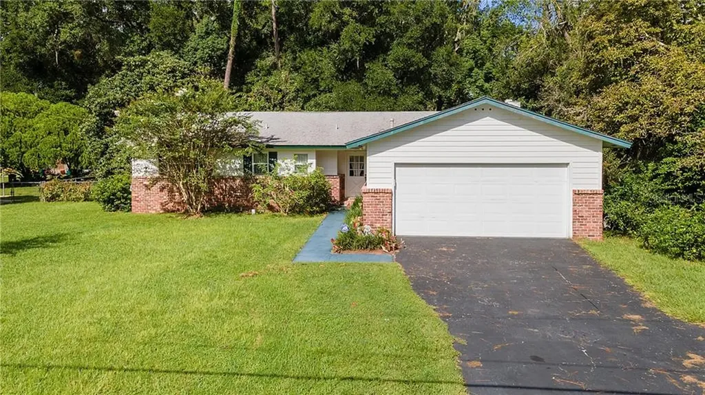 526 NE 21st Avenue Ocala FL 34470