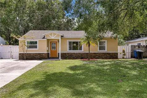 232 42nd Avenue NE St Petersburg FL 33703