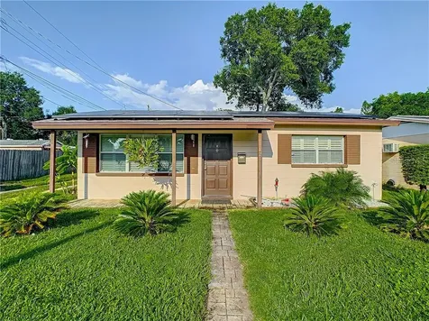 3420 Kingston Street N St Petersburg FL 33713