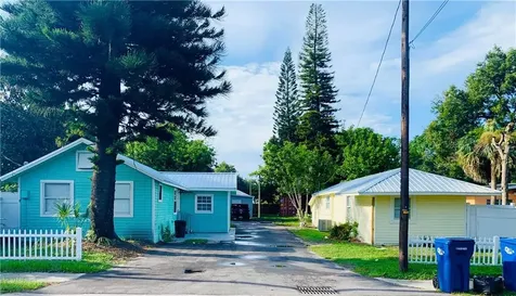 1009 26th Avenue W Bradenton FL 34205