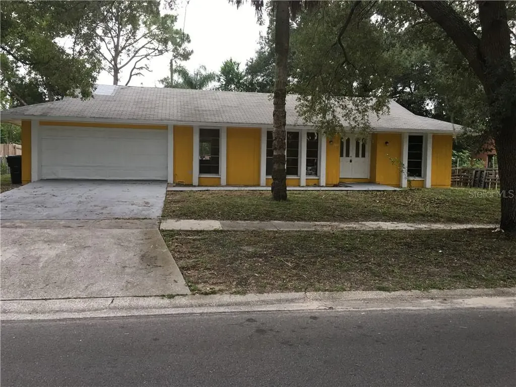 2041 Dunsford Drive Orlando FL 32808