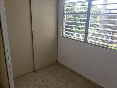 380 Rio Hondo Mayaguez PR 00680