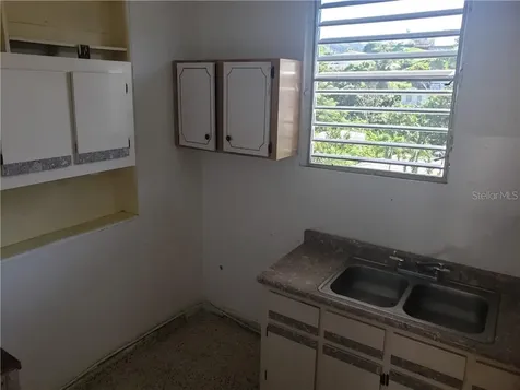 380 Rio Hondo Mayaguez PR 00680