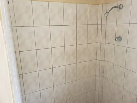 380 Rio Hondo Mayaguez PR 00680