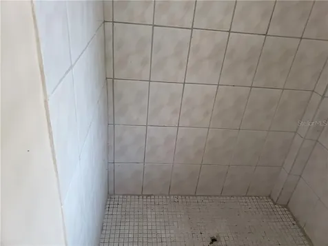 380 Rio Hondo Mayaguez PR 00680