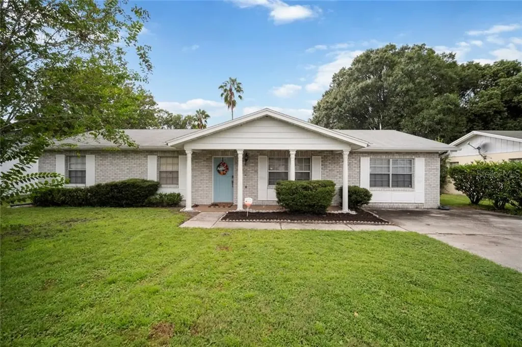 616 Hemlock Lane Lakeland FL 33810