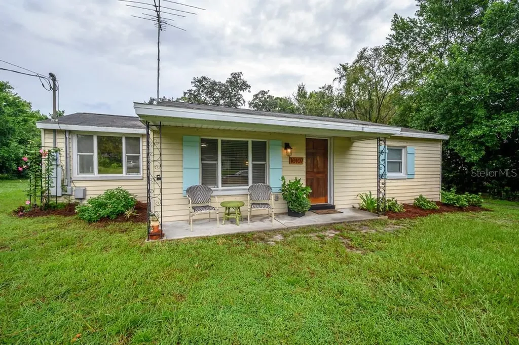 10107 N Newport Avenue Tampa FL 33612