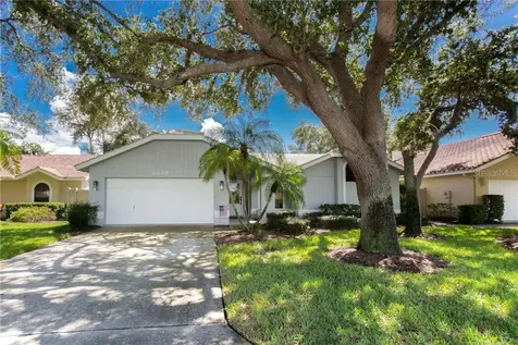 5339 Venice Way NE St Petersburg FL 33703