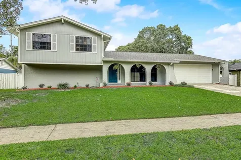 16507 Silverhill Drive Tampa FL 33624