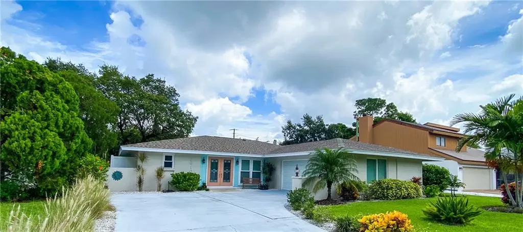 7610 Alhambra Drive Bradenton FL 34209